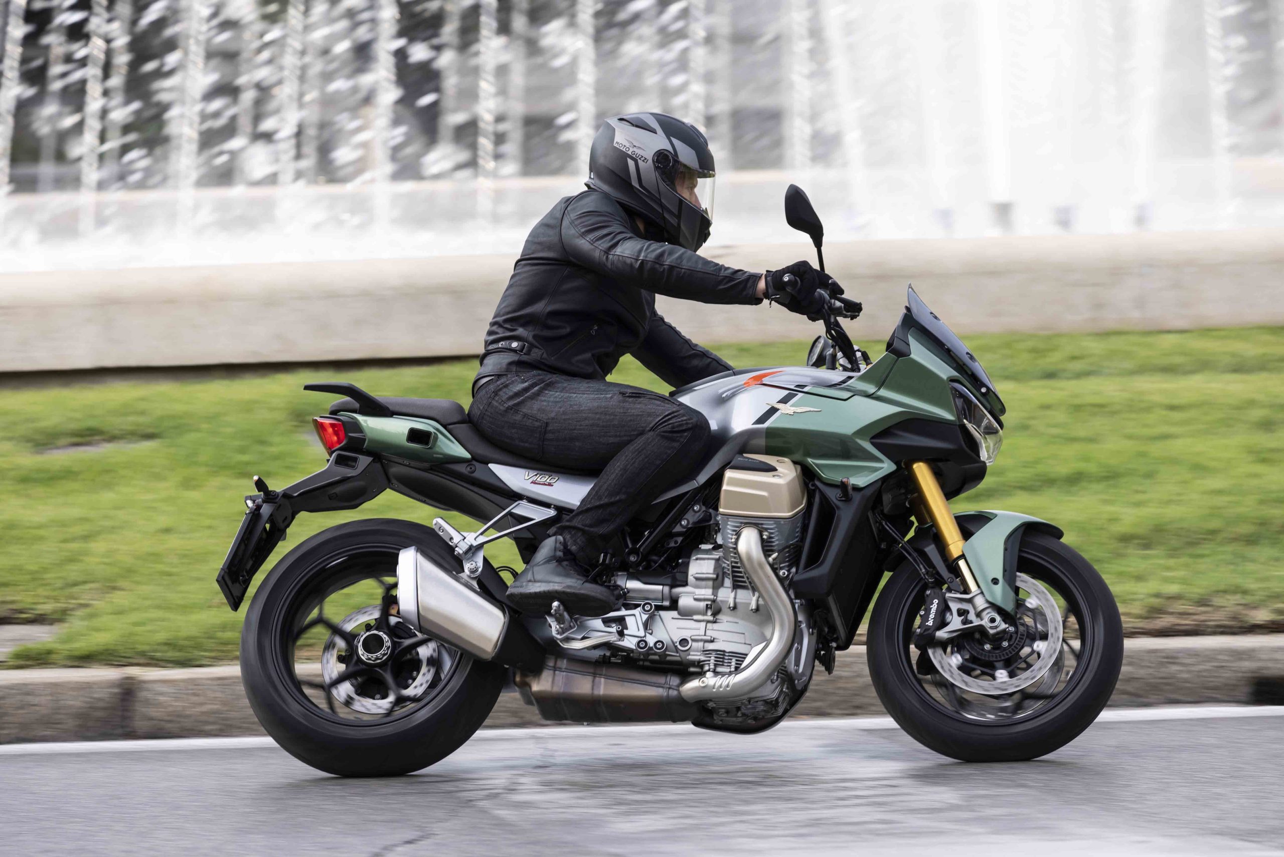 Moto Guzzi, 3 Yeni Modeliyle Motobike