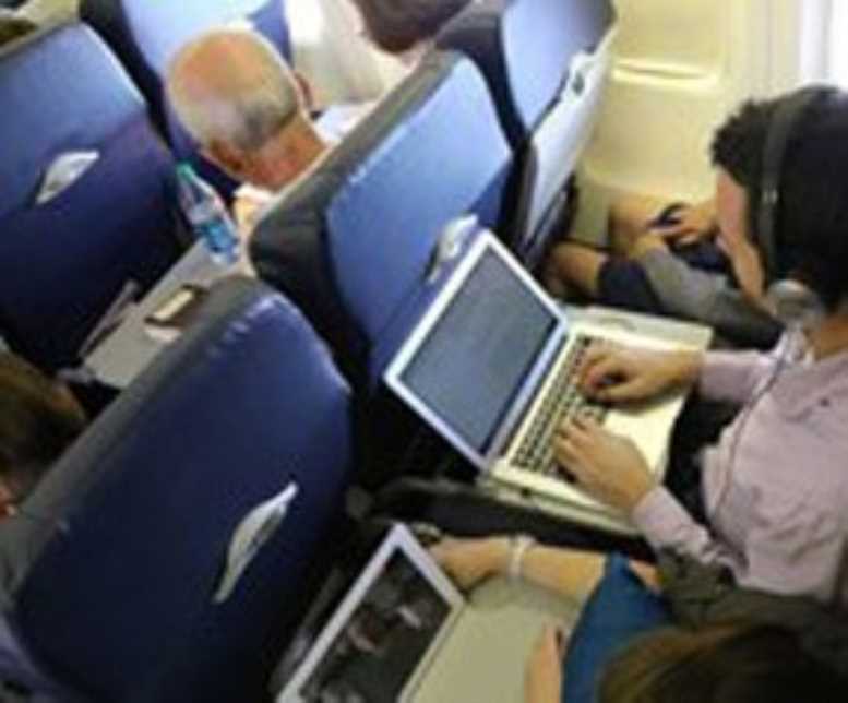 Uçaklarda ‘elektronik cihaz’ serbestliği!